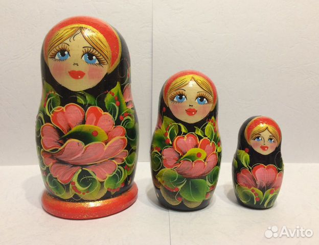 Матрешки черные с розовыми цветками. Набор 3 куклы купить в Москве с ...