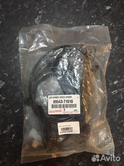 Датчик abs передний