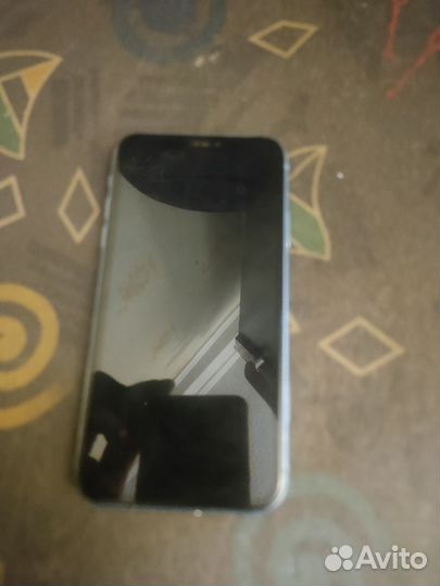 iPhone Xr, 128 ГБ