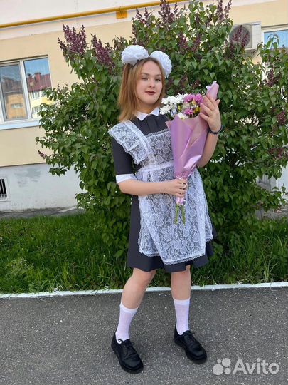 Платье с фартуком школьное