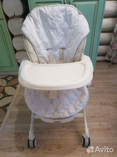 Стульчик-люлька Комби (Combi fealetto)