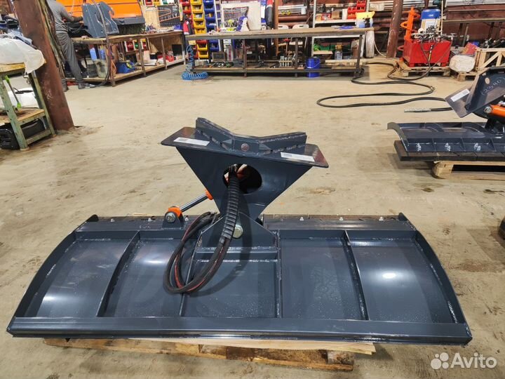 Отвал 1600 мм мех для Bucher CityCat 2020