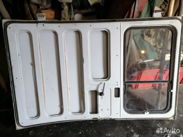 Кузовные детали УАЗ автобус