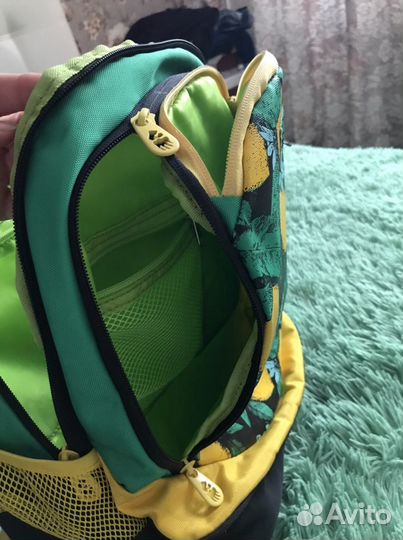 Рюкзак школьный