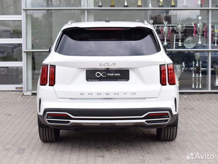 Kia Sorento 2.5 AT, 2022, 167 км