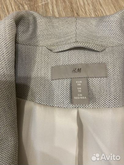 Пиджак женский 42