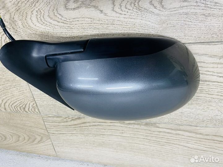 Зеркало правое Nissan Juke F15