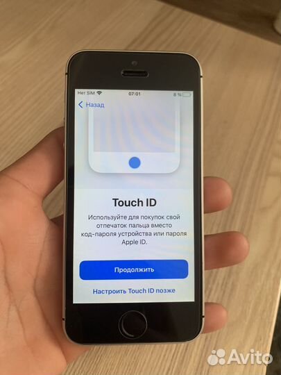 iPhone SE, 64 ГБ