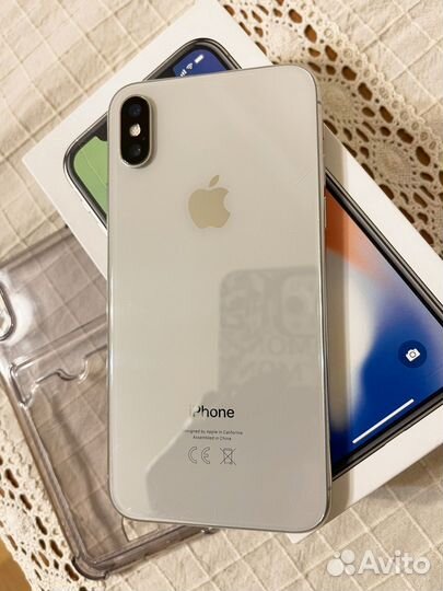 iPhone X, 256 ГБ