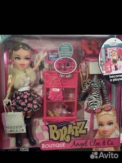 Аксессуары и мебель от куклы Братц 2012