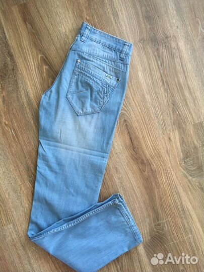 Продаю Джинсы Scoott. Летние