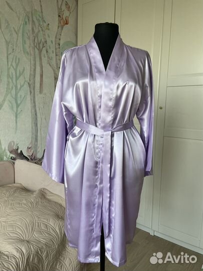 Халат женский шелковый 42 новый