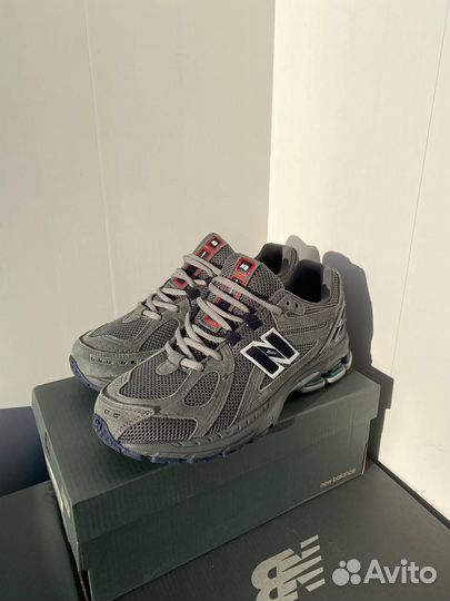 New balance 1906r