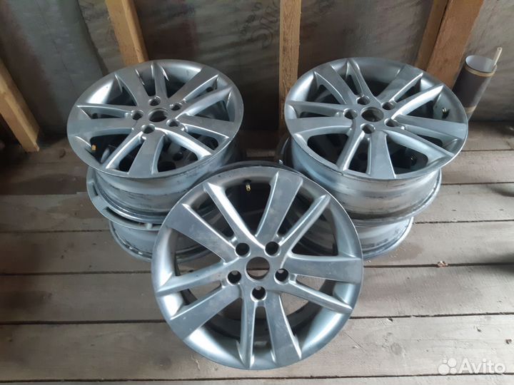 Диски на toyota camry r17