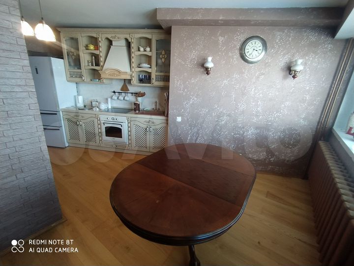 2-к. квартира, 80 м², 10/12 эт.