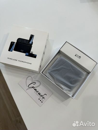 Беспроводной петличный микрофон