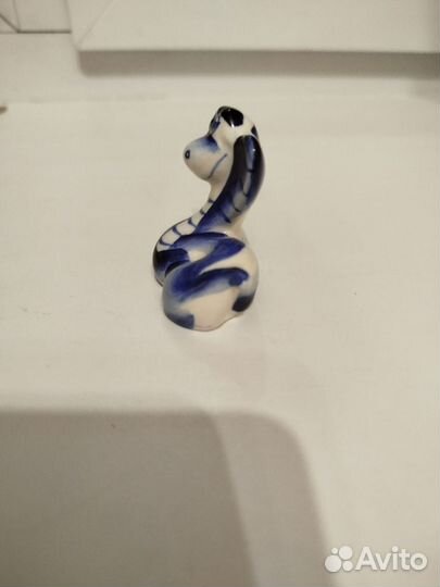 Статуэтка Гжель Змея (фигурка 