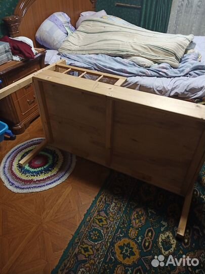 Детская кроватка 1,28х0,64м