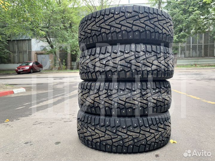 Pirelli Ice Zero 235/65 R17 108T