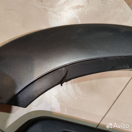 Накладка арки крыла Шевроле Нива