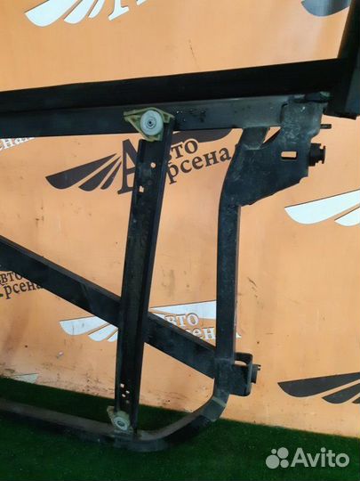 Рамка двери передняя левая Volkswagen Touareg