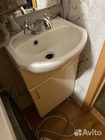 Тумба для ванной с раковиной