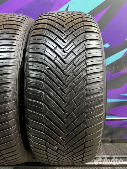 Continental AllSeasonContact 235/50 R18