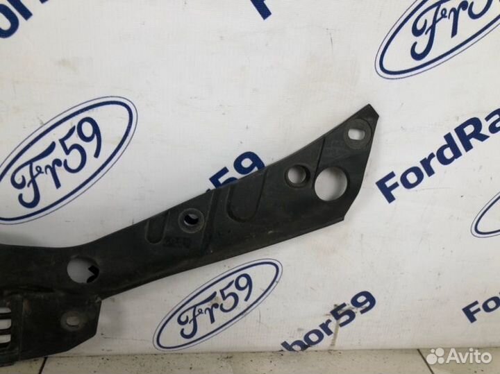 Дефлектор над радиаторами Honda Accord CL7