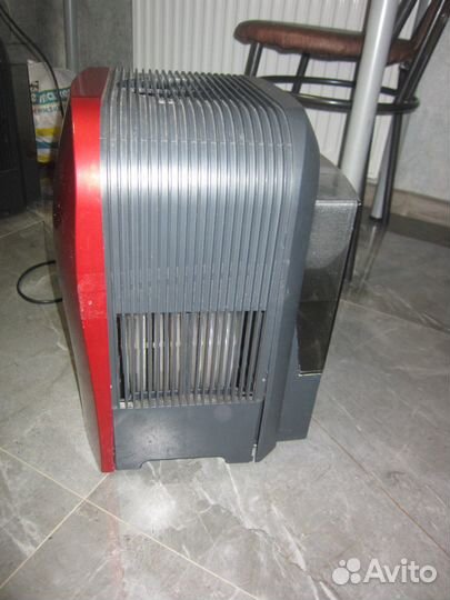 Увлажнитель мойка воздуха Electrolux ehaw 7525D