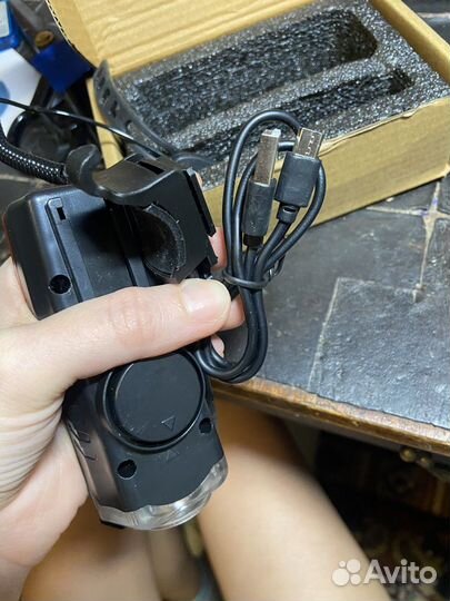 Велосипедный фонарик фонарь 2000Мам, зарядка