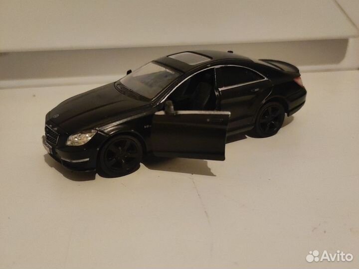 Модель автомобиля