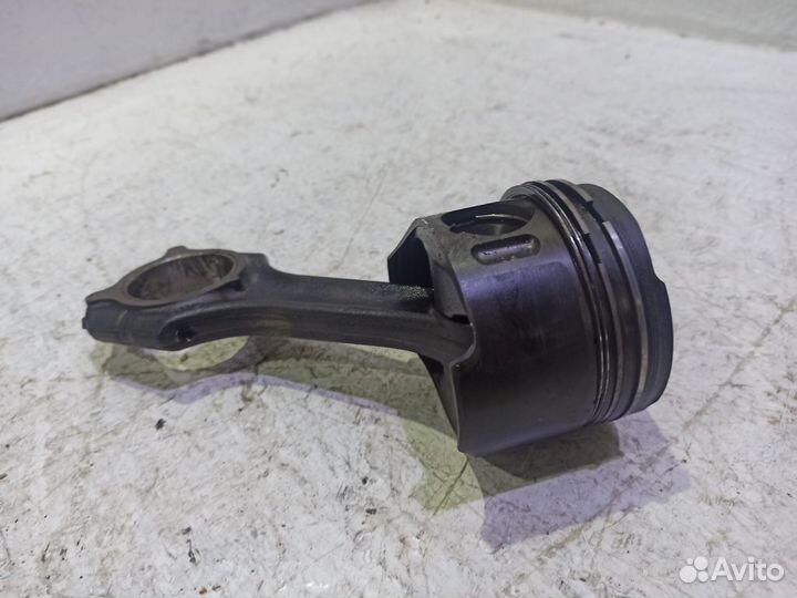 Шатун Мерседес W203 C