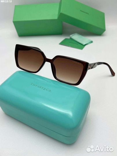 Солнцезащитные очки Tiffany Co. Женские