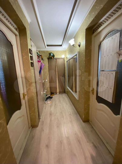 4-к. квартира, 101 м², 1/4 эт.