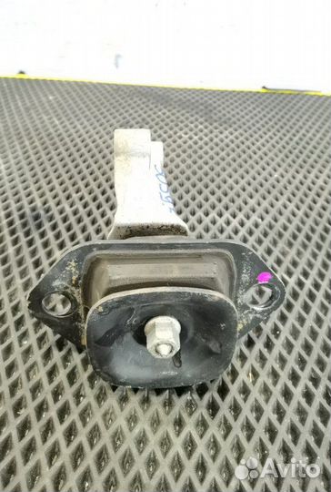 Опора кпп Renault Arkana