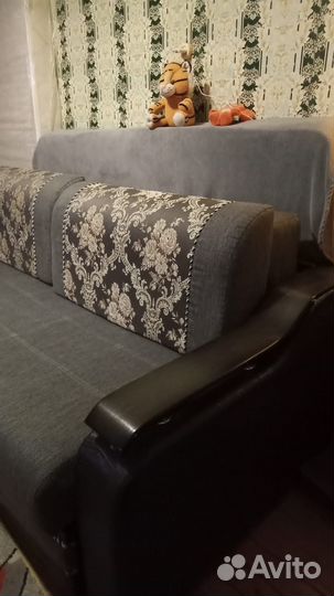 Диван раскладной серый