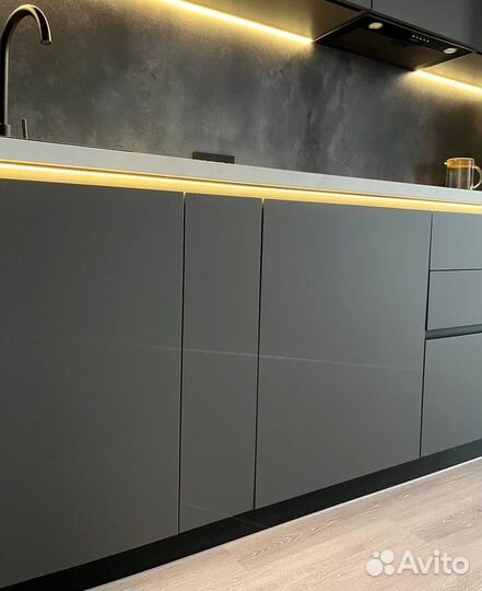 Кухонный гарнитур 