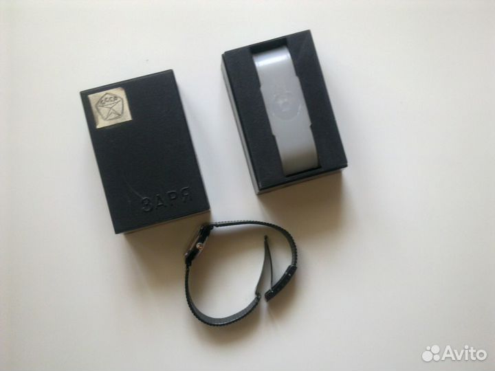 Часы наручные женские Заря, Слава-крабы, СССР