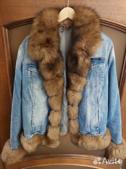 Джинсовая куртка с мехом