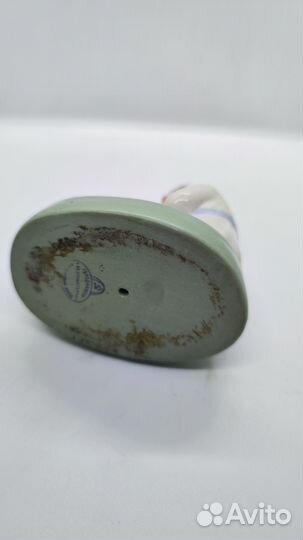 Статуэтка девочка с книгой Городница 30 е годы