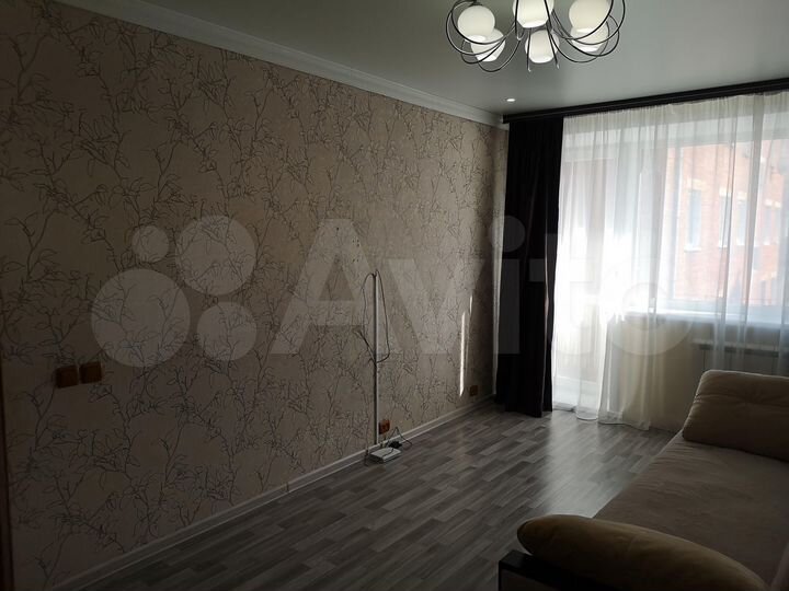 1-к. квартира, 30 м², 5/5 эт.