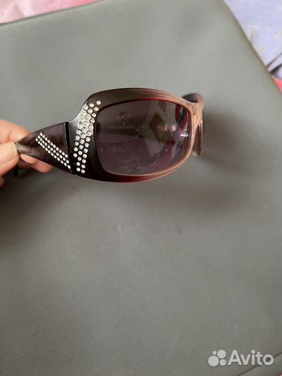 Очки солнечные в стиле 2000