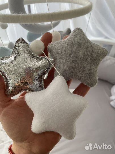 Мобиль в кроватку музыкальный