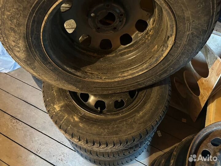 Nordman 8 SUV 215/70/16 на дисках