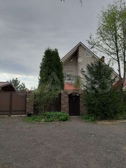 Дом 298 м² на участке 33 сот.