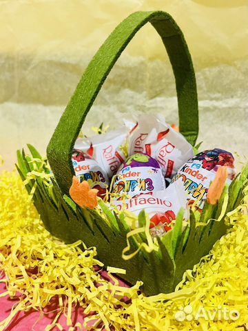 Корзинка шоколада (Киндер+Раффаэлло) пасха