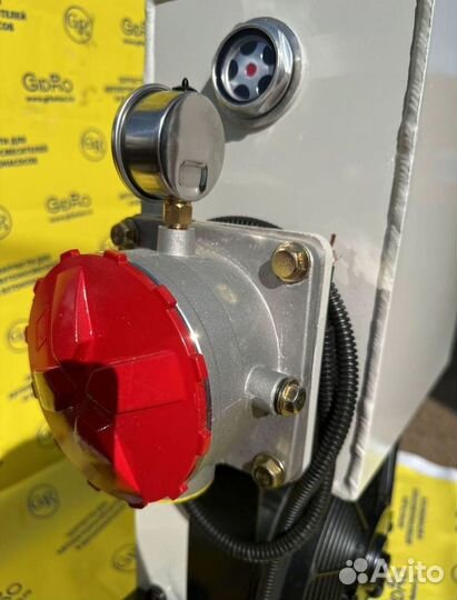 Маслоохладитель бетононасоса