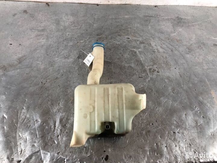 Бачок омывателя Honda Pilot 2 2008-2011