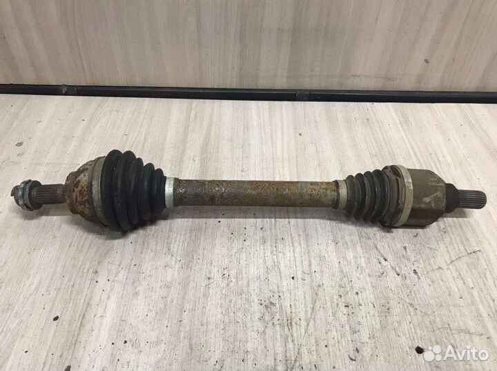 Привод левый Peugeot 408