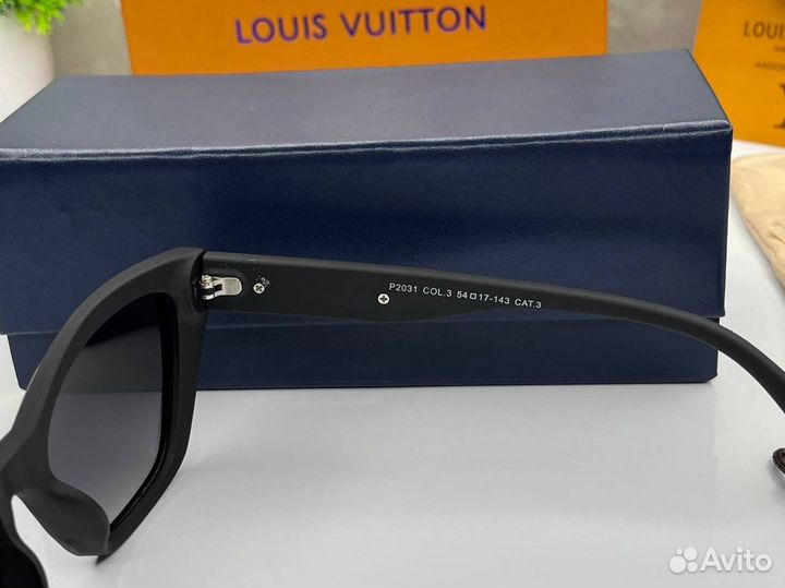 Солнцезащитные очки louis vuitton